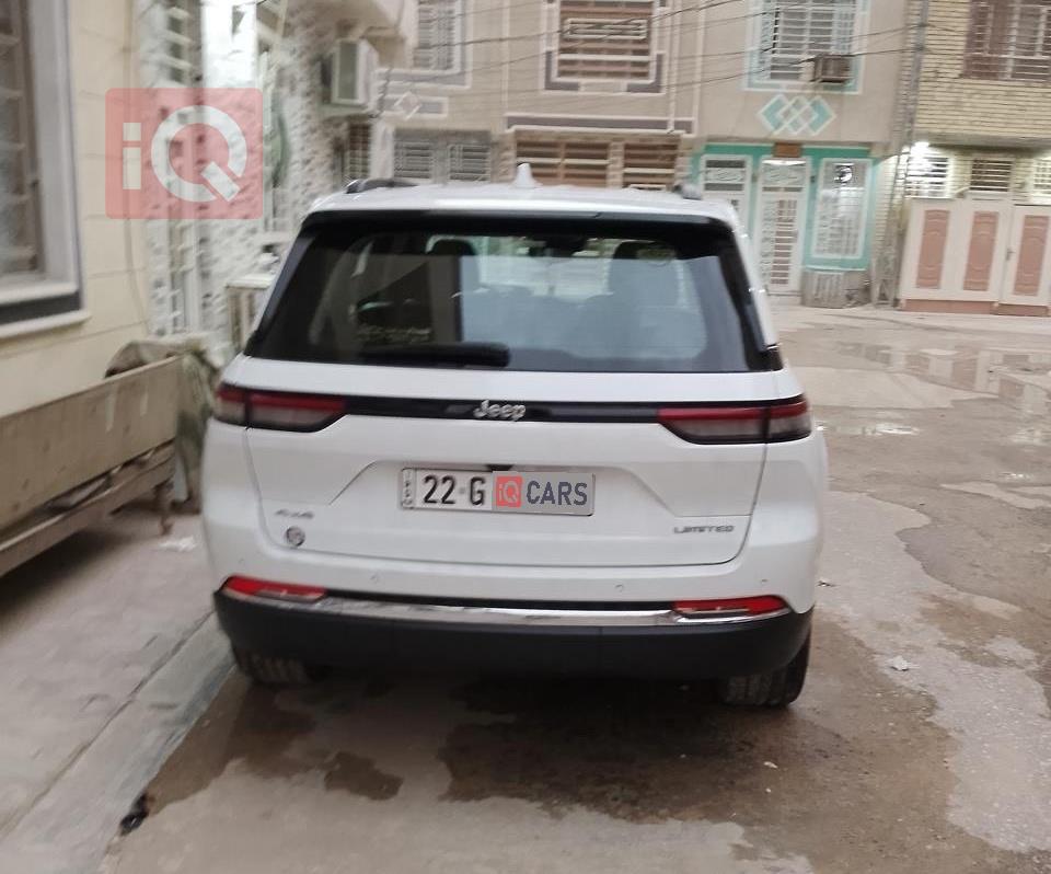 جيب جراند شيروكي